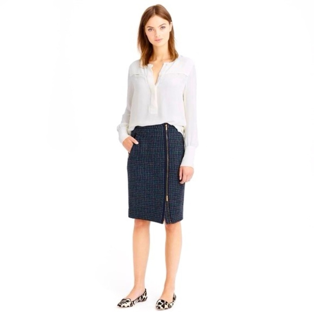 J.Crew - Adorable Houndstooth Wool Zip Up Asymmetrical Skirt - Brand new!